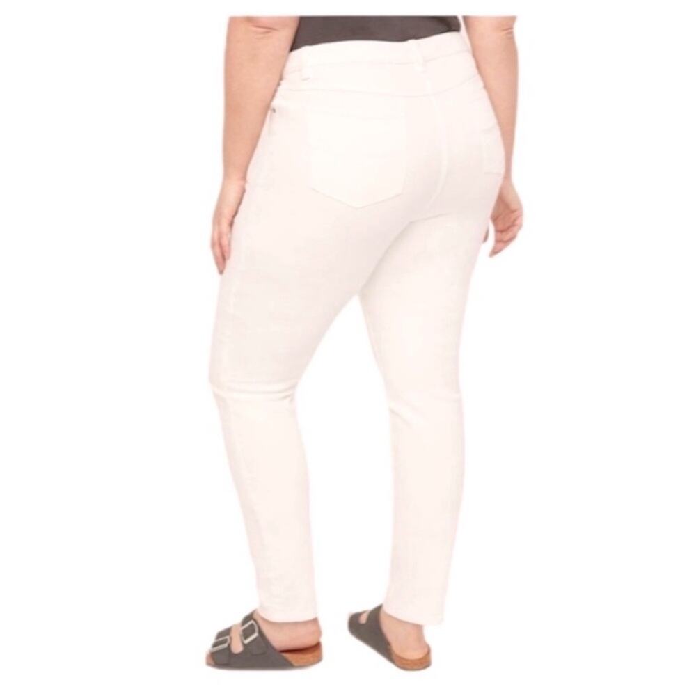 Coldwater Creek Classic Fit White Jeans Plus Size 22 Tall EUC Retail $99